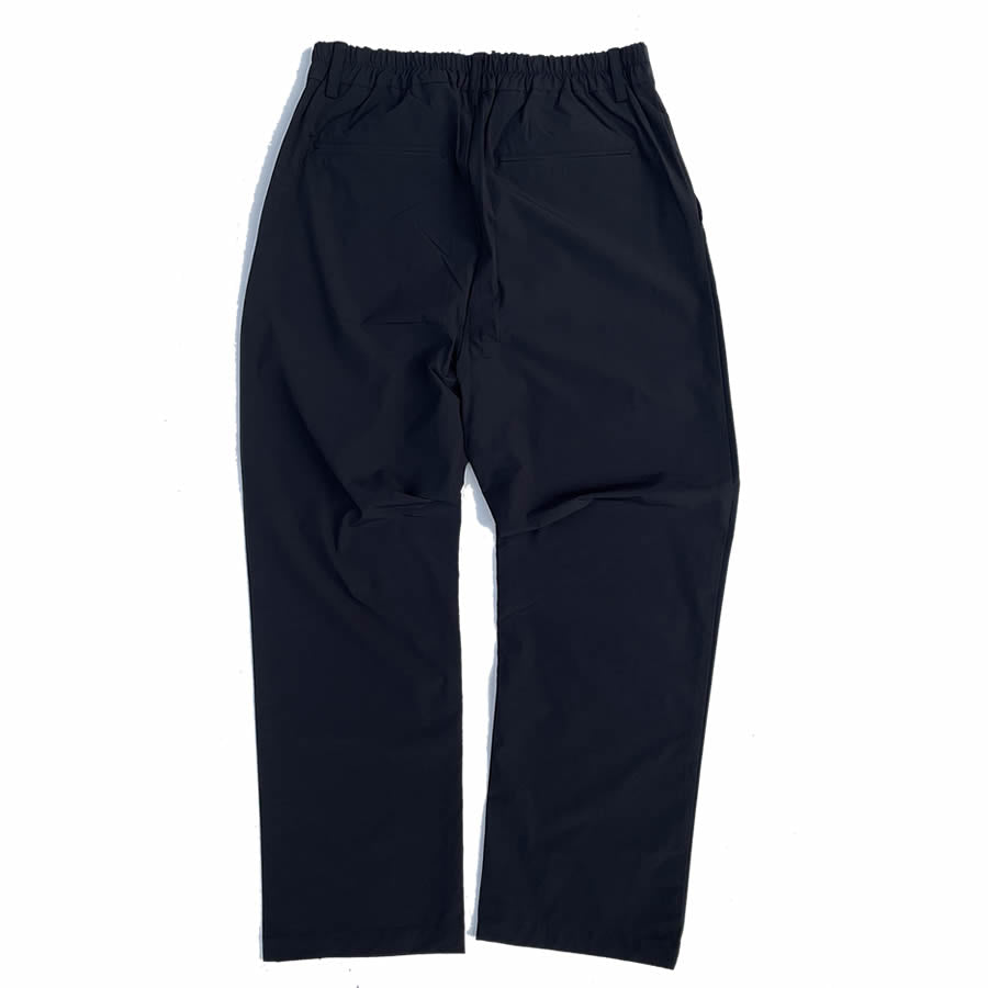 AXESQUIN(アクシーズクイン) / 撥水 ストレッチ素材 スラックスパンツ / TECH SLACKS 2.0 - BLACK / 322019 / メンズ