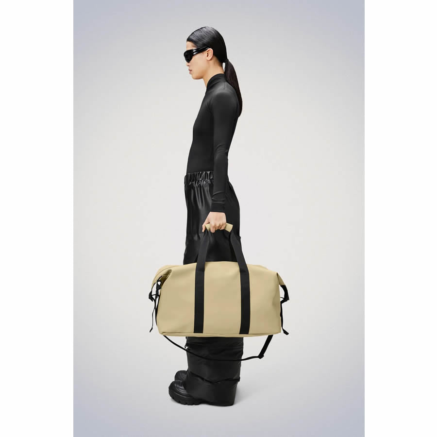 RAINS (レインズ) / バッグ 防水 ボストンバッグ / HILO WEEKEND BAG - SAND / 904-41-14200 24
