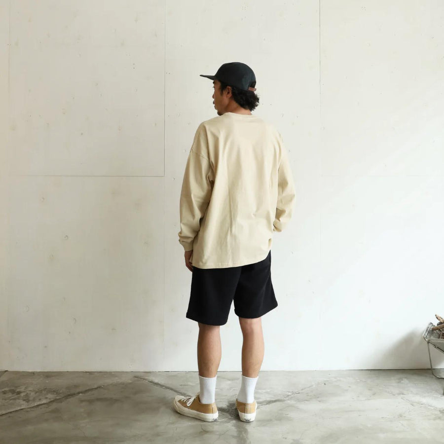 SHORT PANTS EVERY DAY (ショートパンツエブリデイ) / 長袖 Tシャツ / LEGEND SIGN 001 - BEIGE × GRAY / SPED-0067 / メンズ