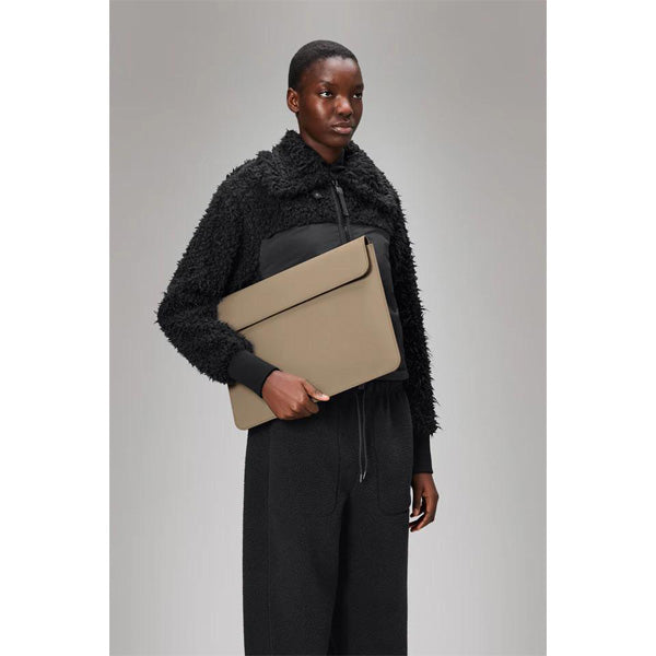 RAINS (レインズ) / 防水 ノートパソコンケース PCケース 15/16インチ / Laptop Portfolio - BEIGE 15/16インチ / 904-41-16540 133