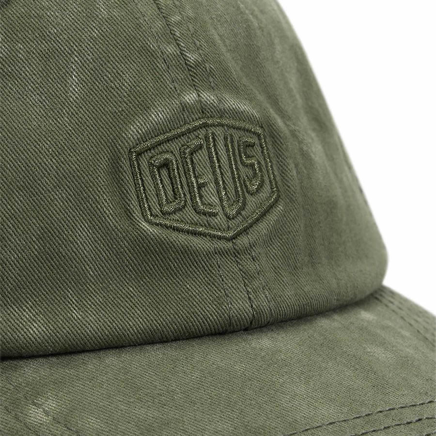 DEUS EX MACHINA ( デウスエクスマキナ ) / キャップ 帽子 / SHIELD GARMENT DYED DAD CAP - CYPRESS GREEN / DMF257382 / メンズ