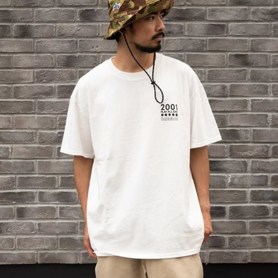 PLAY DESIGN  プレイデザイン / P01 プレイ / 半袖Tシャツ / PLAYALLDAY TEE - WHITE / メンズ