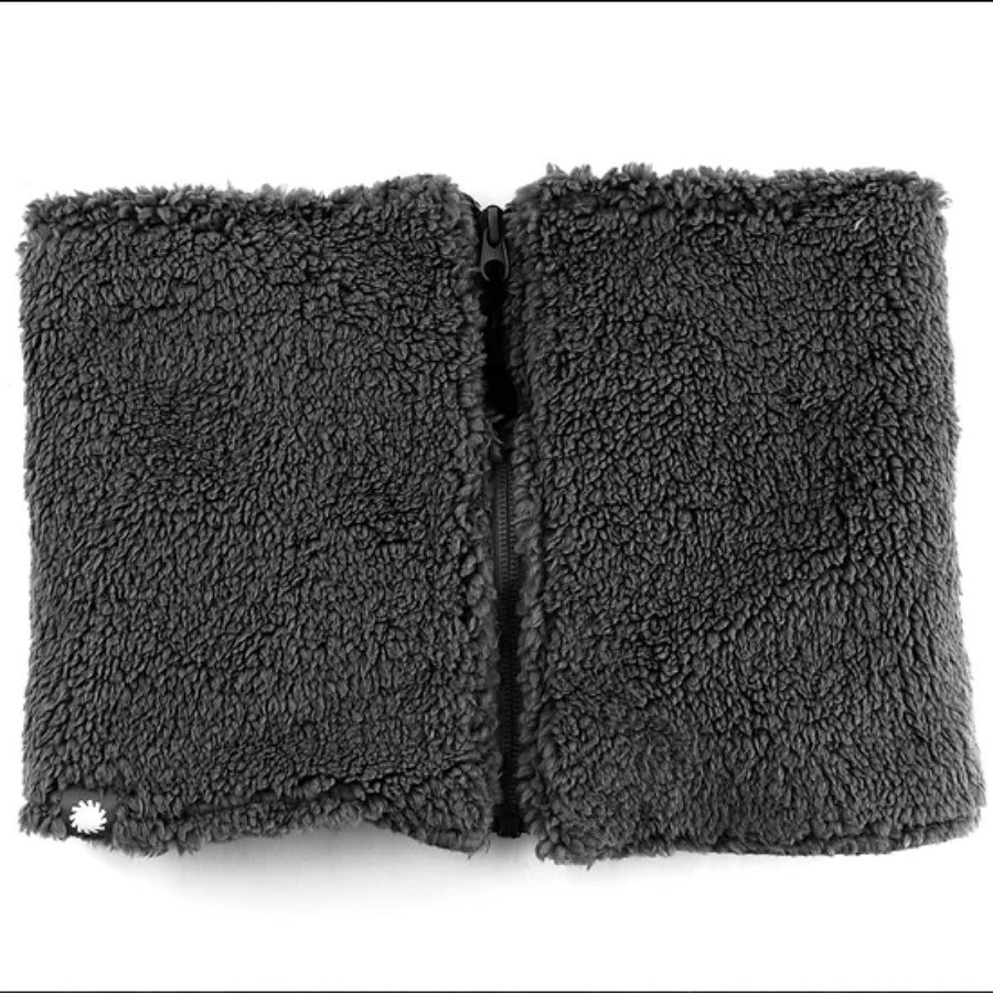 P01 プレイ  / ネックウォーマー ボア素材 /  PLAY BOA NECK WARMER / 4カラー / PLAY DESIGN プレイデザイン