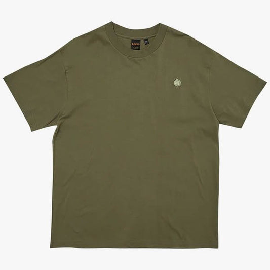 DEUS EX MACHINA ( デウスエクスマキナ ) / 半袖 Tシャツ / PLAIN PILL TEE - LICHEN GREEN / DMS2011418 / メンズ
