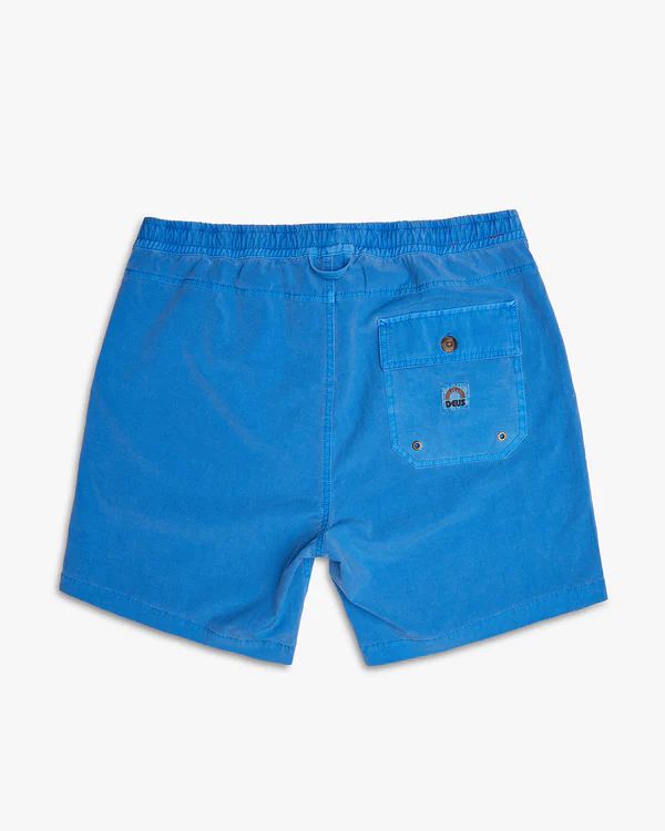 DEUS EX MACHINA ( デウス) /  街履きストレッチボードショーツ / SANDBAR GARMENT DYE - FRENCH BLUE / DMS222642A / メンズ