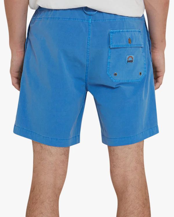 DEUS EX MACHINA ( デウス) /  街履きストレッチボードショーツ / SANDBAR GARMENT DYE - FRENCH BLUE / DMS222642A / メンズ