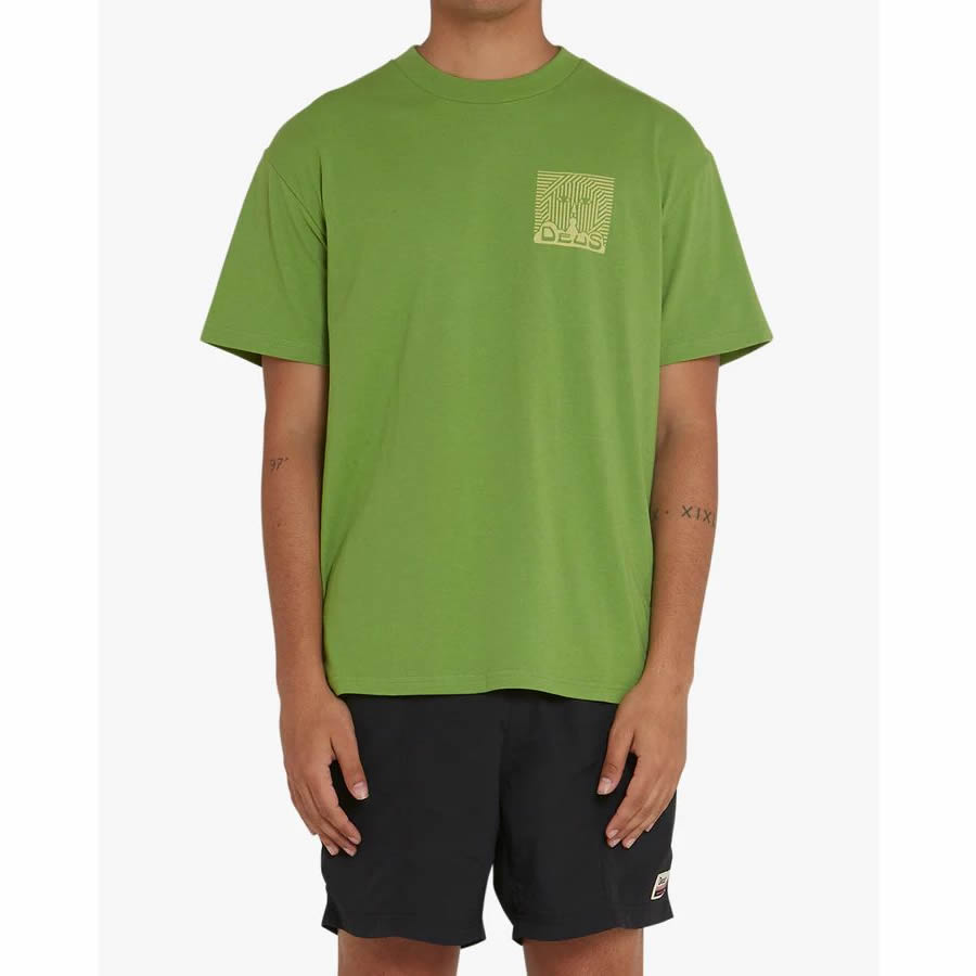 DEUS EX MACHINA ( デウスエクスマキナ ) / 半袖 速乾Tシャツ / UV TEE - CAMP GREEN / DMS221656C / メンズ