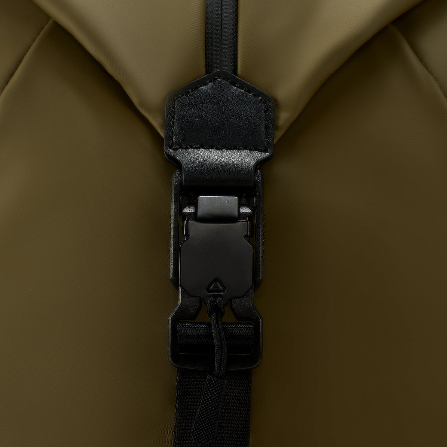 VENQUE (ヴェンク) / バックパック リュックサック / HELIX BACKPACK - GREEN / 国内正規取扱店 / 1年間製品保証付き