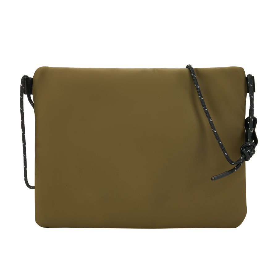 VENQUE (ヴェンク) / 防水 ボディーバッグ ポーチ / GEO CROSSBODY - GREEN / 国内正規取扱店 / 1年間製品保証付き
