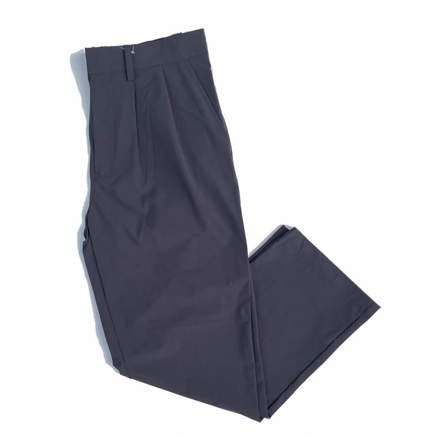 AXESQUIN(アクシーズクイン) / 撥水 ストレッチ素材 スラックスパンツ / TECH SLACKS 2.0 - CHARCOAL / 322019 / メンズ