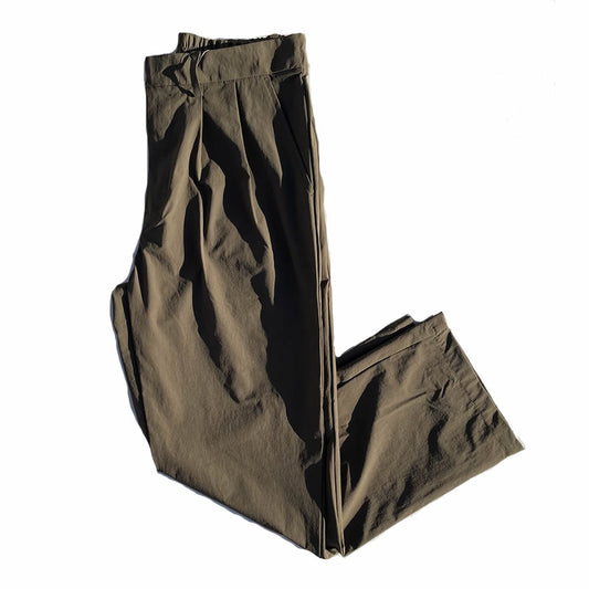 AXESQUIN(アクシーズクイン) / 撥水 ストレッチ素材 スラックスパンツ / TECH SLACKS 2.0 - DARK OLIVE / 322019 / メンズ