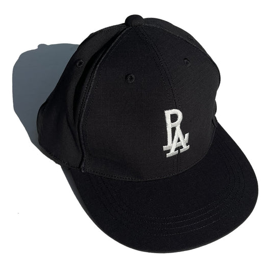 P01 / スナップバックキャップ / WDB CAP - BLACK / PLAY DESIGN プレイデザイン 23SS4WDBCNVYO