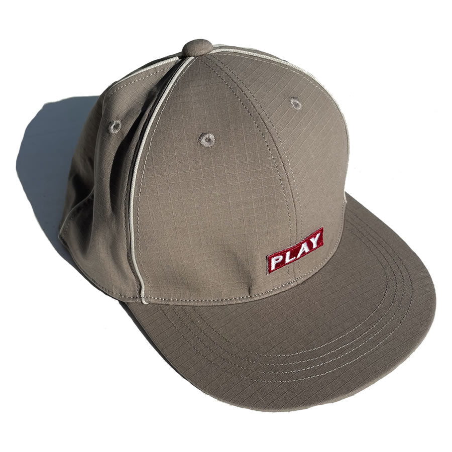 P01 / スナップバックキャップ / PLAY LIFE CAP - GREIGE / PLAY DESIGN プレイデザイン 23SS4PLFCGRG0