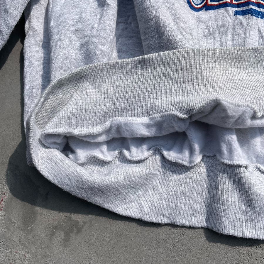 [USED] 90’s TRONTO BLUE JAYS CREW - L / Made in USA / MLB 裏起毛スウェットクルーネック トレーナー