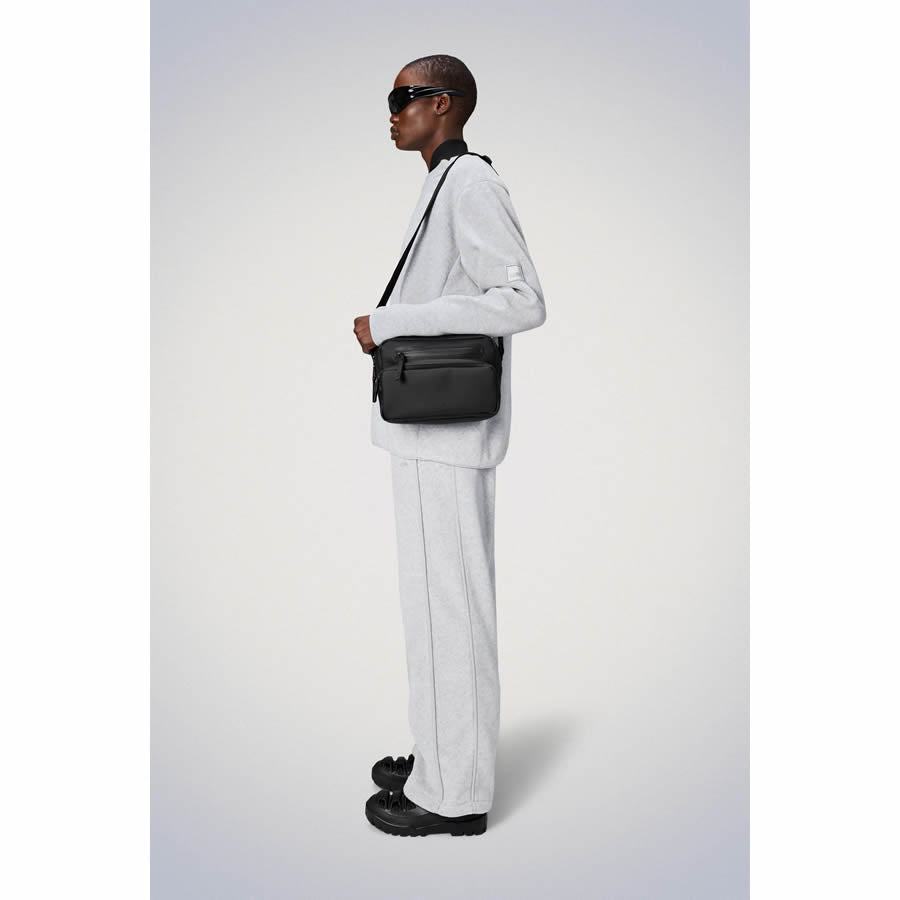 RAINS （レインズ） / バッグ 防水 ショルダーバッグ / CARGO BOX BAG - BLACK / 904-41-14110 01