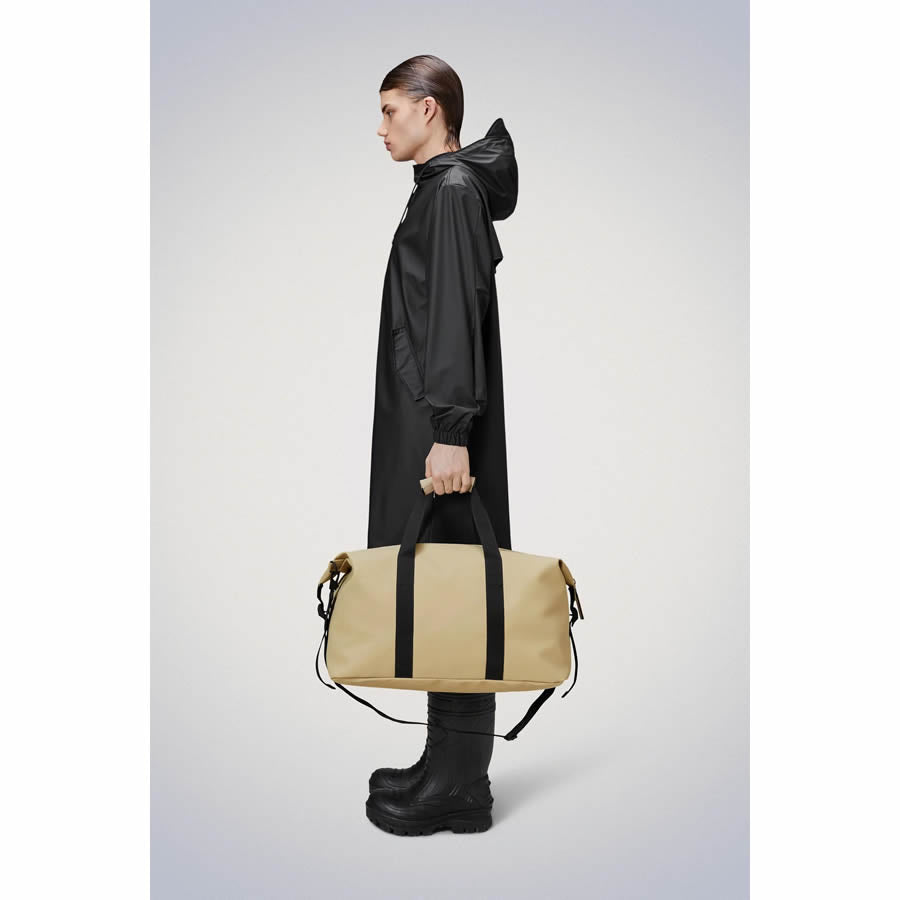 RAINS （レインズ） / バッグ 防水  ボストンバッグ / HILO WEEKEND BAG - SAND / 904-41-14200 24