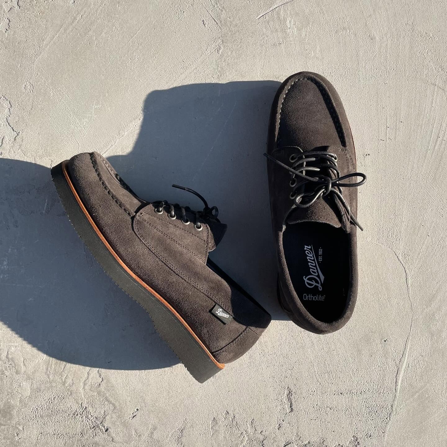 DANNER (ダナー) / 日本製 レザー スエードシューズ / MADISON BLUCHER - CHARCOAL / 215510 / メンズ