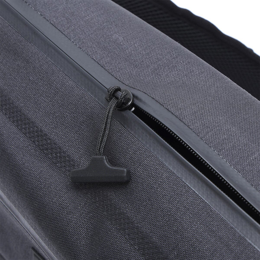 CHROME クローム / 防水 ボディバッグ ウエストバッグ / KADET WP - BLACK / BG393BK