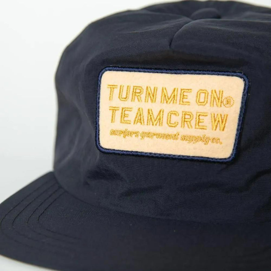 TURN ME ON(ターンミーオン) / 帽子 キャップ / TEAM CREW ナイロンCAP - BLACK / 525-331 / メンズ