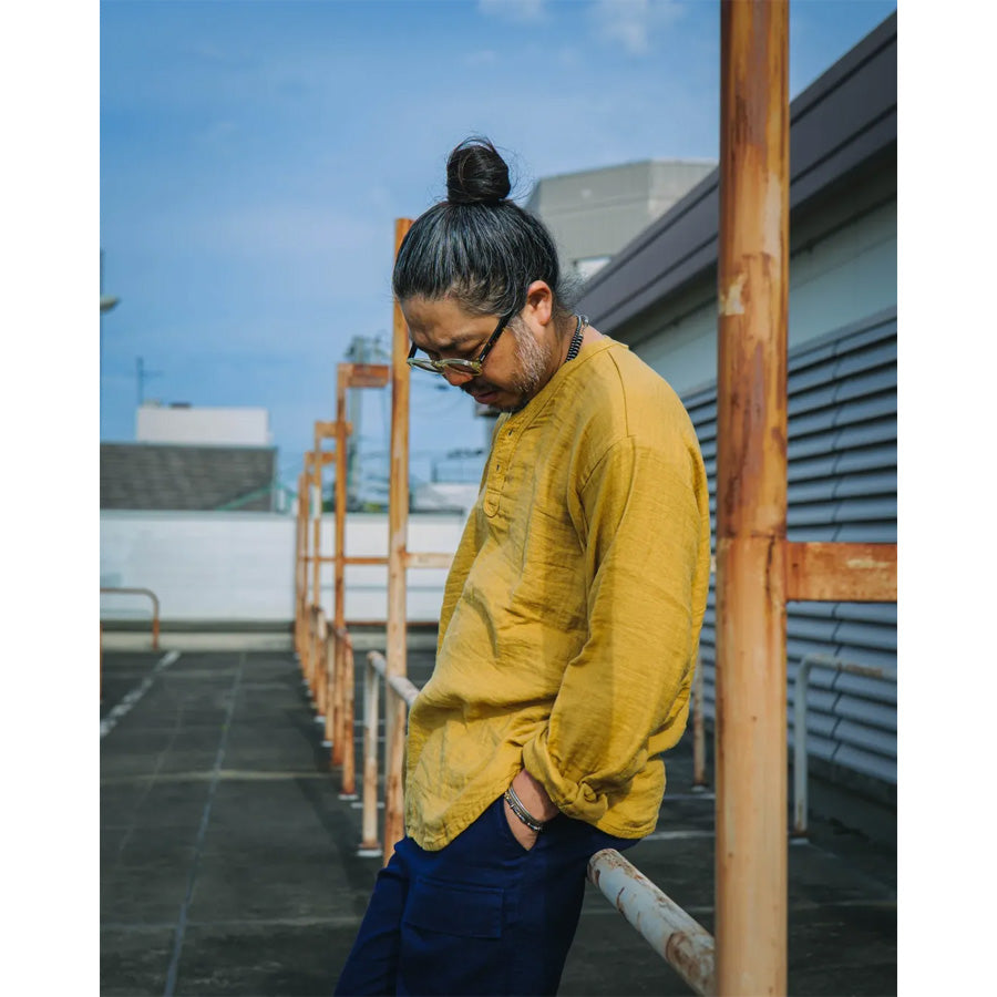 NASNGWAM (ナスングワム) / ダブルガーゼ プルオーバー バグラントシャツ / VAGRANT SHIRT - MUSTARD / S0561104 / メンズ 日本製