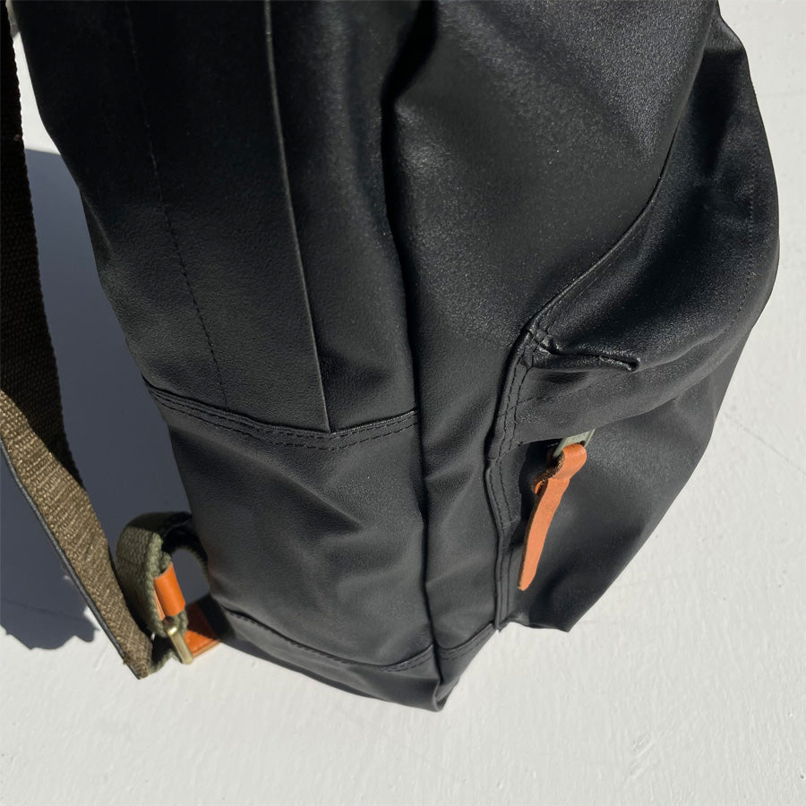 WASABI(ワサビ)  / リュックサック / WASABI RUCKSACK - BLACK  / 16L / メンズ