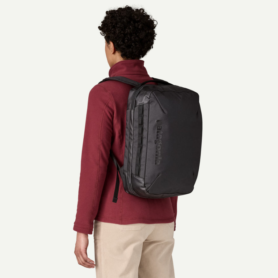PATAGONIA(パタゴニア) / 3WAY バックパック ショルダーバッグ 22L/ BLACK HOLE MICRO MLC - BLACK / 49260 / ブラックホール・マイクロ・MLC 22L