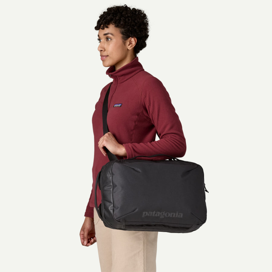 PATAGONIA(パタゴニア) / 3WAY バックパック ショルダーバッグ 22L/ BLACK HOLE MICRO MLC - BLACK / 49260 / ブラックホール・マイクロ・MLC 22L