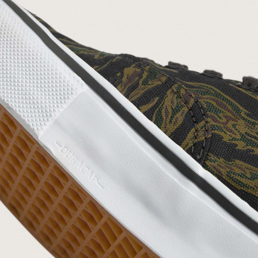 VANS バンズヴァンズ / ローカット スニーカー / SKATE AUTHENTIC - TIGER CAMO GREEN x BLACK / VN000EER9L7 / メンズ