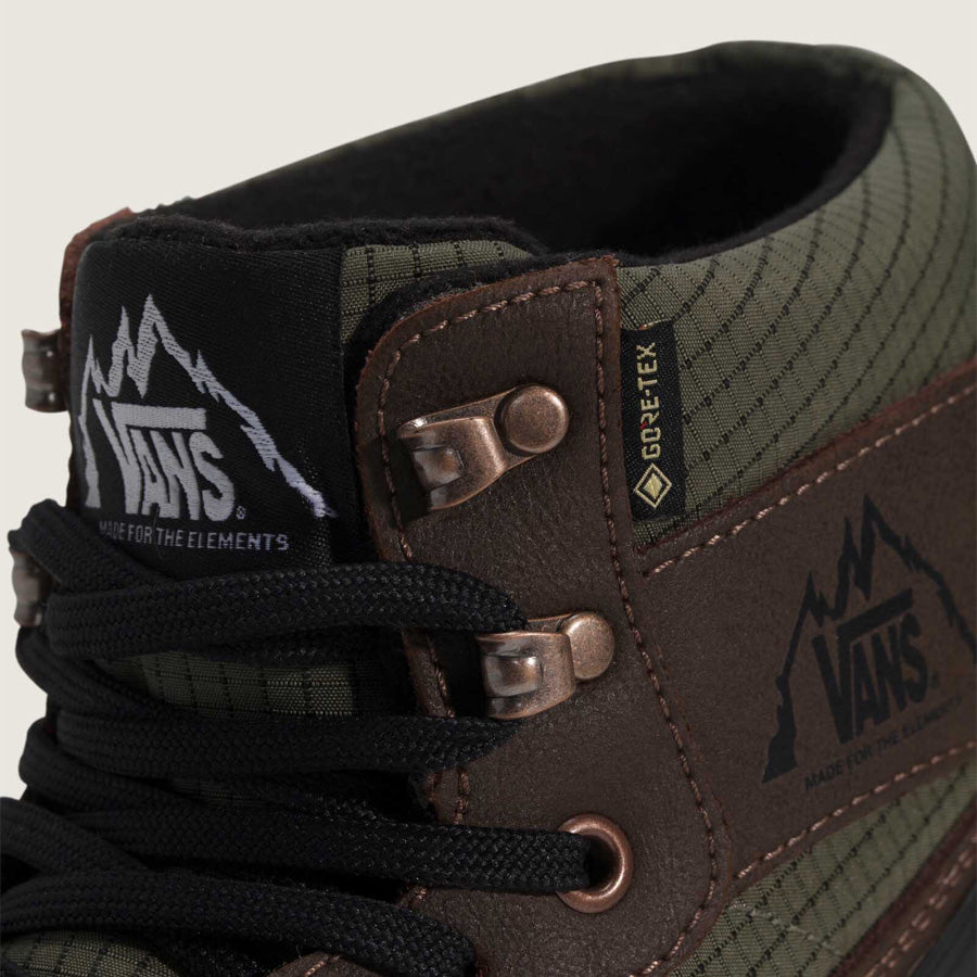 VANS バンズ / 防水 防寒 スニーカー / MTE MOUNTAIN MID GORE-TEX INSULATED - GREEN x BROWN / VN000DAYF87 / メンズ  冬 雪道 滑りにくい ゴアテックス ミッドカット シューズ