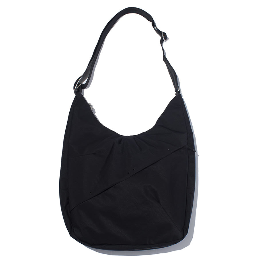 F/CE. (エフシーイー) / ショルダー トート バッグ / TEXTURED TWILL SHOULDER TOTE - BLACK / FTT36261B0006/ 15L FCE