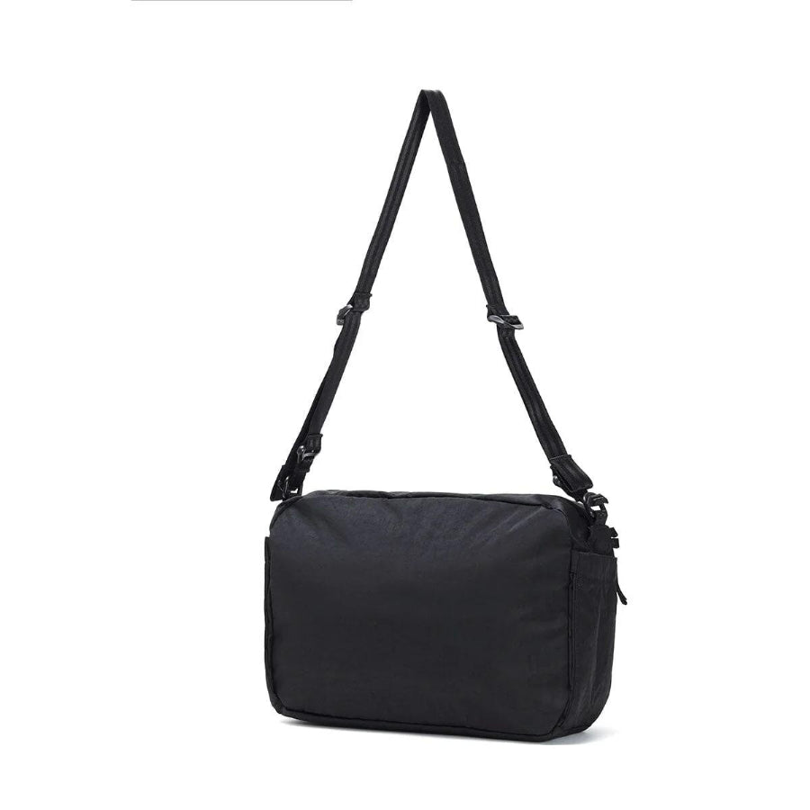 CHROME クローム / 防水  ショルダーバッグ / PAC SHOULDER 12L - BLACK CRINKLE / BJ011