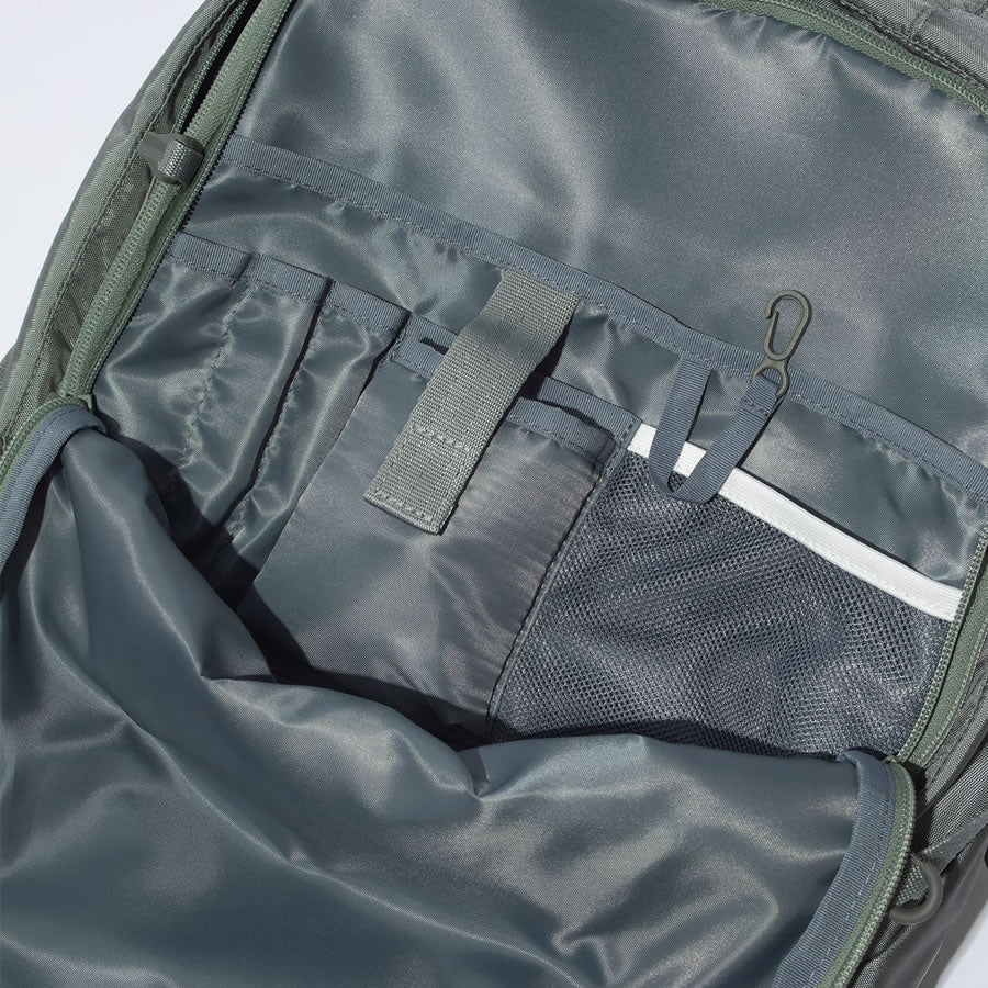 F/CE. (エフシーイー) / リュックサック バックパック / 30L / 420 re/cor BALLON BACKPACK - FOLIAGE GREEN /  FCD30261B0001 FCE