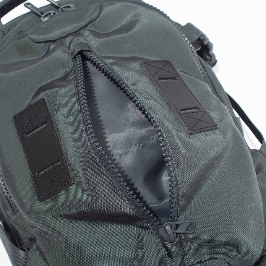 F/CE. (エフシーイー) / リュックサック バックパック /  33L / 420 re/cor TRABEL BP  - FOLIAGE GREEN /  FCD30251B0005 FCE