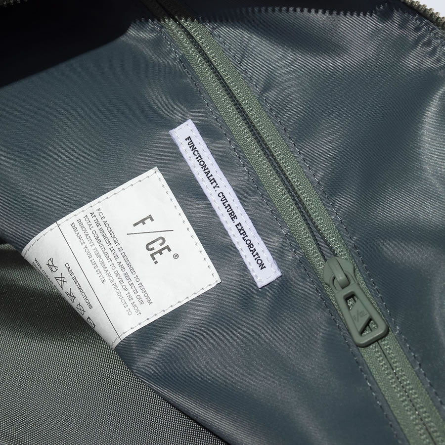 F/CE. (エフシーイー) / ショルダーバッグ / 29L / 420 re/cor 2WAY SHOULDER TOTE  - FOLIAGE GREEN /  FCD32261B0008 FCE