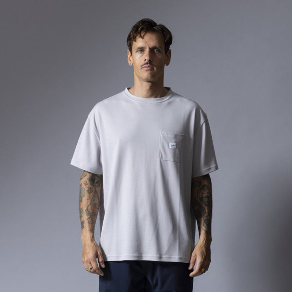 ROARK (ロアーク) / 半袖ドライTシャツ / "LABEL POCKET" DriRelease TEE - GREY / RTJDR1200 / メンズ