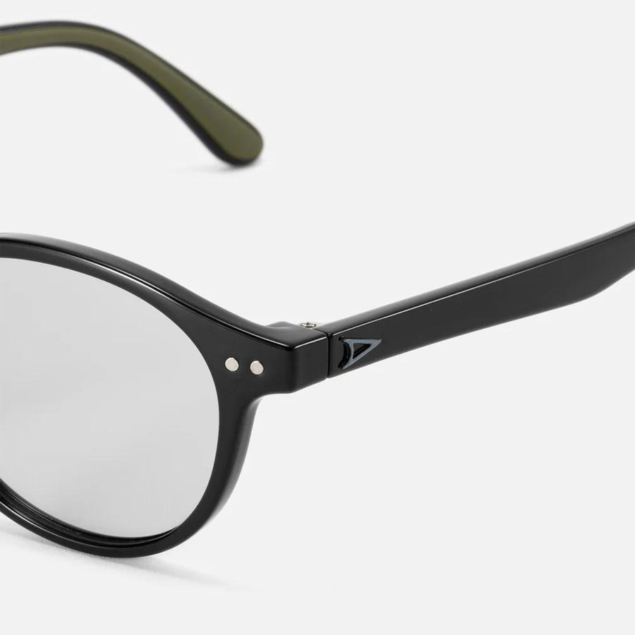 TYMER(タイマー) / 調光レンズ サングラス アイウェア / OLIVER - Gloss Black  x Photochromic Grey / TY105-GBK-PGY / メンズ