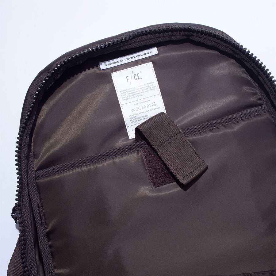 F/CE. (エフシーイー) / リュックサック バックパック /  33L / 420 re/cor TRABEL BP  - BROWN /  FCD30262B0003 FCE