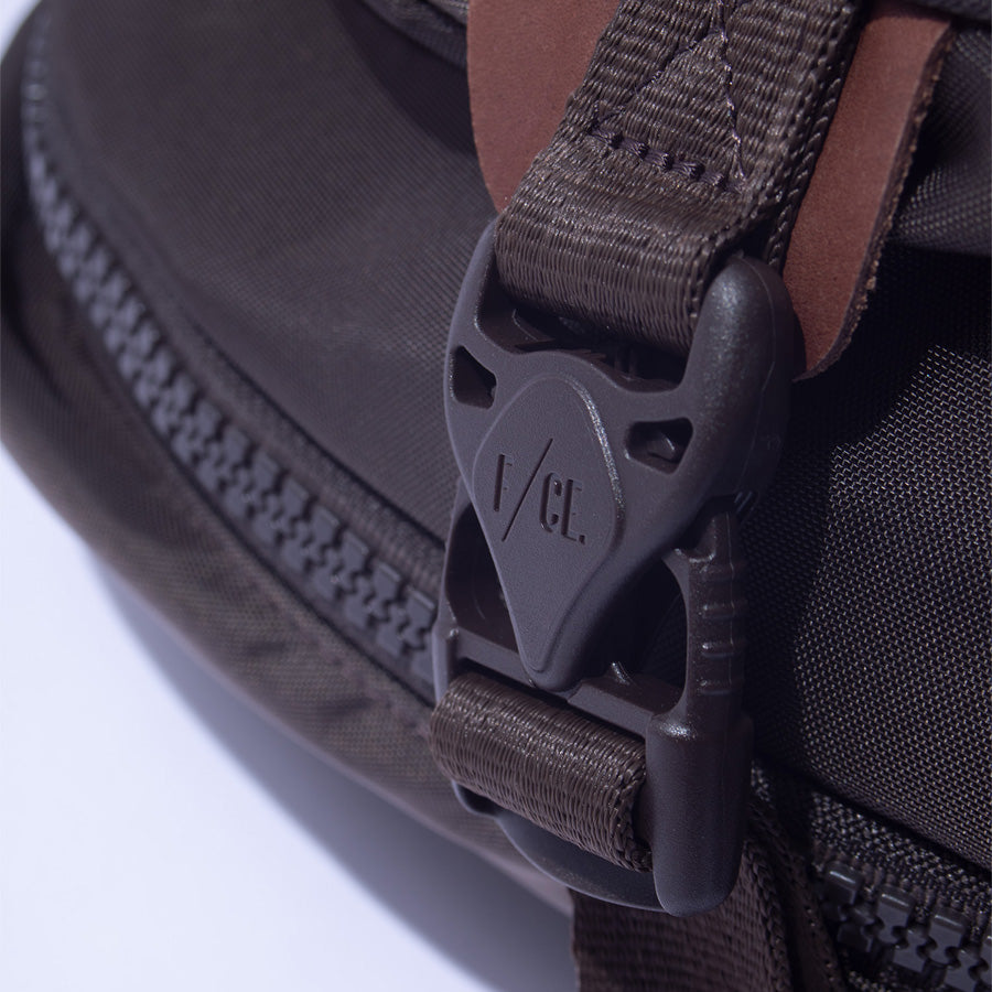 F/CE. (エフシーイー) / リュックサック バックパック /  33L / 420 re/cor TRABEL BP  - BROWN /  FCD30262B0003 FCE