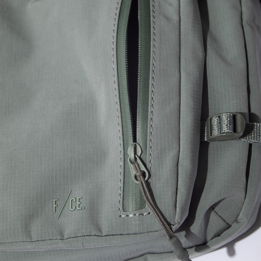 F/CE. (エフシーイー) / サコッシュバッグ  テックスニック / TEXNIC BOX SACOCHE - FOLIAGE GREEN / FLM36262B0006 / 3L