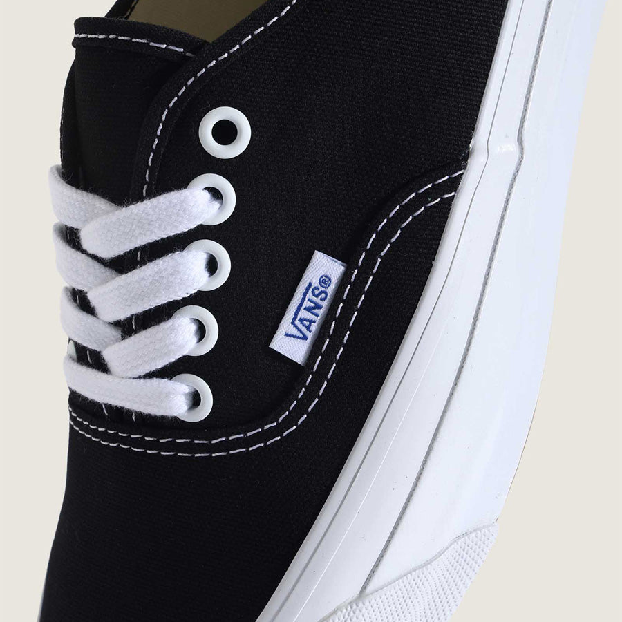VANS バンズヴァンズ / ローカット スニーカー /  PREMIUM AUTHENTIC - BLACK x WHITE / VN000CQABA2 / メンズ